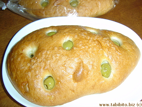 Olive focaccia, yum yum!