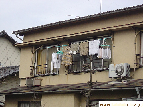 Washing hanging