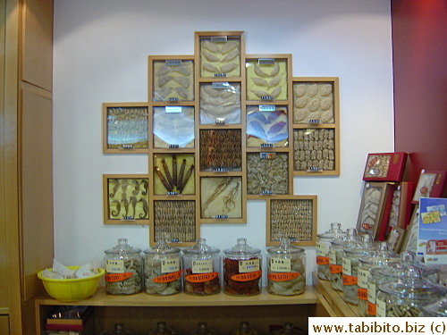 Display in a herb shop (swallow's nest on top)