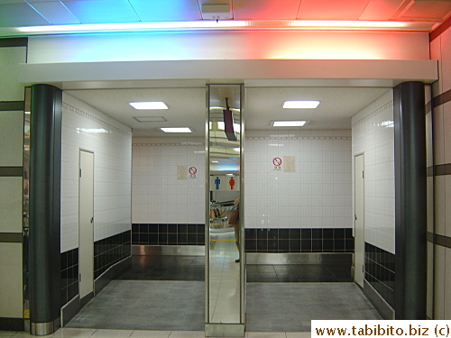 Toilets in Japan are often color-coded:blue for men and pink for women