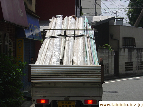 How many poles does he sell a day I wonder?