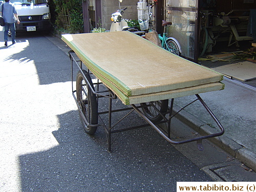 Tatami mats on an old-fashioned cart