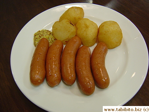 Sausages and deep-fried potatoes
