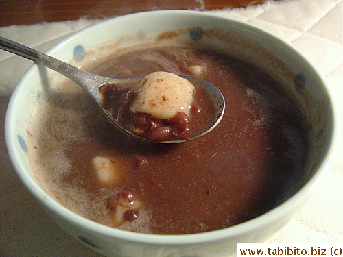 I made a HK traditional dessert with a twist: sweet red bean 