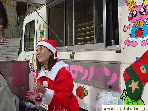 Rick bought melon bread from this lady in Roppongi Hills