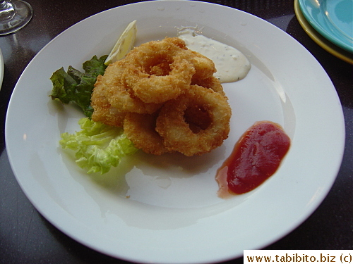 Fried calamari rings