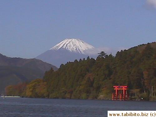 Mount Fuji seen from Hakone's Ashinoko Lake
