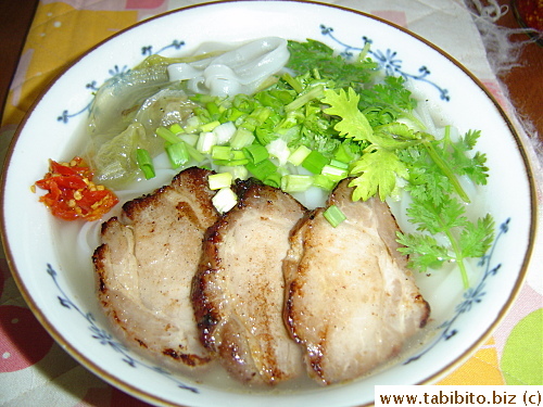 We had chasui ( Cantonese style roast pork) noodles for lunch one day