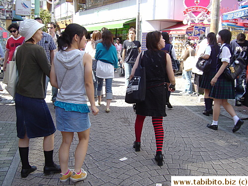 Mismatched leggings may be the fashion to look for this Autumn/Winter