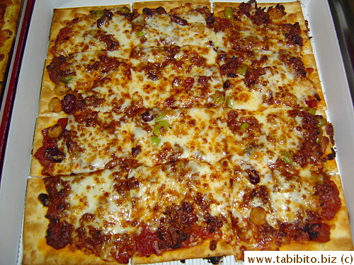 Taco pizza