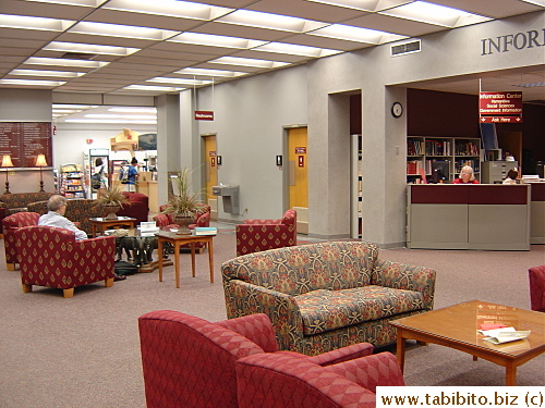 The information center of the main library. It didn't have a coffee shop inside before