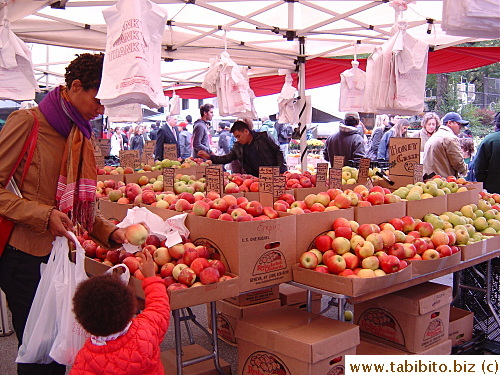 Apple stall in the Farmers Market