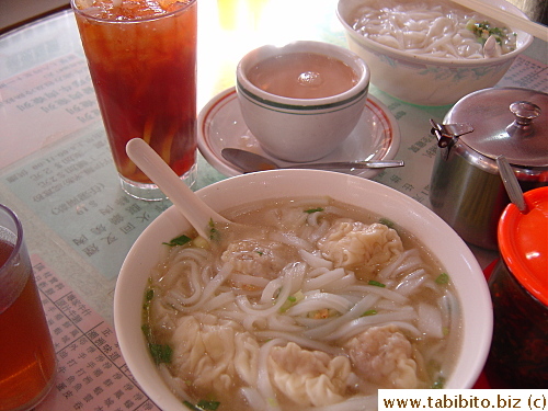 Wonton noodles for a late afternoon snack. It was tasty, cheap and the chili oil was fantastic