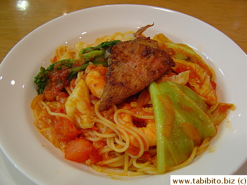 My very delicious spaghetti with Spring vegies and seafood