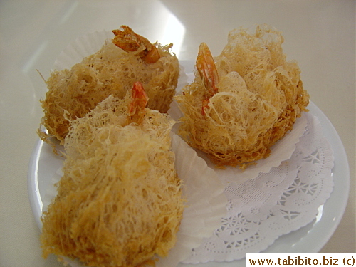 Fried taro with shrimp $3.15