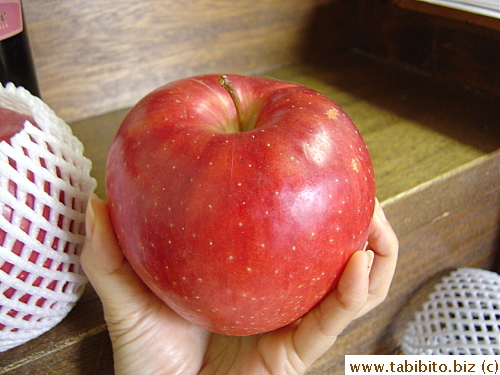 Huge-ass apple