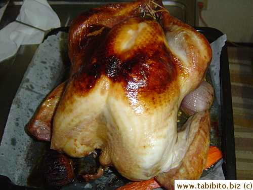 After the 2hr and 40 min's up, the turkey looks like this