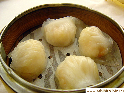 Steamed Prawn Dumplings (better than Serenade's) with a thinner skin and juicier filling HK$40/US$5