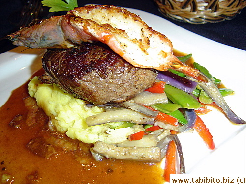 Huge chunk of tender beef and prawn and veggies