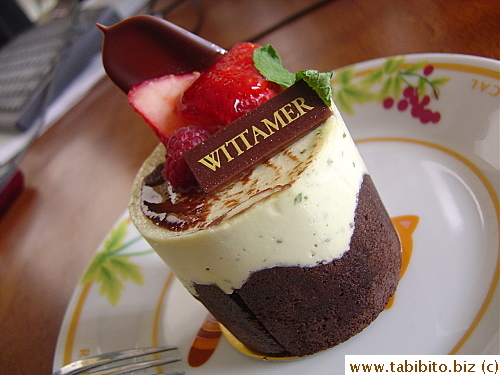 Mint chocolate cake