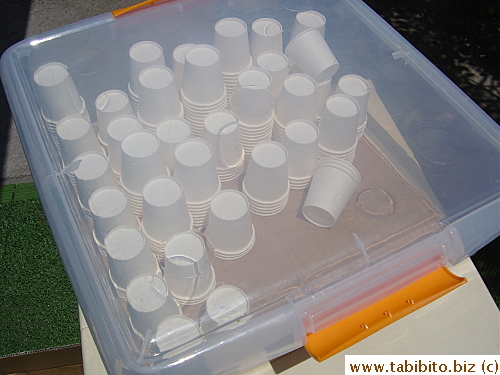 Paper cups are provided