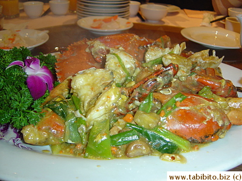 Heavenly mud crabs stirfried with ginger and scallions