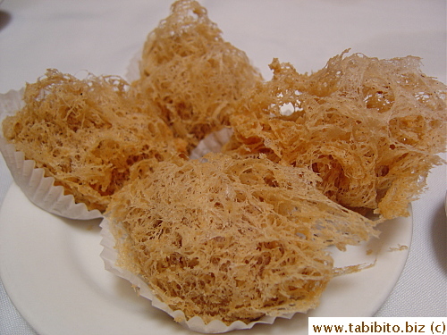 Fried taro dumplings