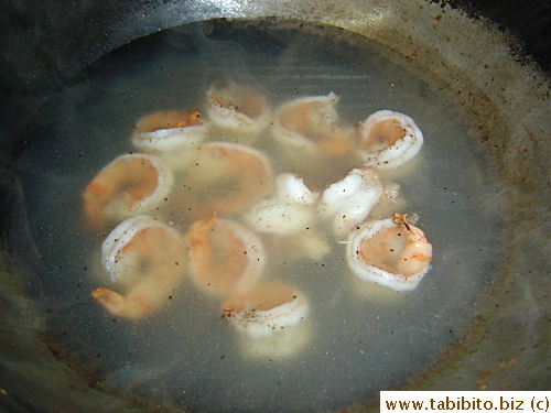 Instead of deep frying the marinated prawns, I parboiled them with garlic to flavor them