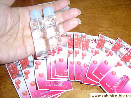 Colorless and transparent toner and makeup remover