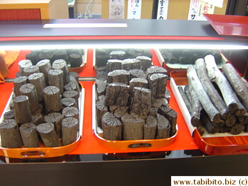 Different kinds of charcoal
