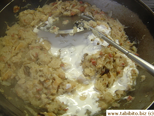 Stir hard at this stage or it gets burned easily