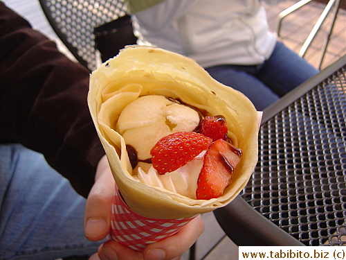 KL's crepe dessert