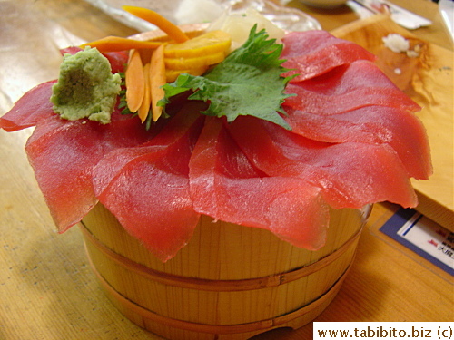Tuna over rice in a bucket (Am I Captain Obvious or what?)