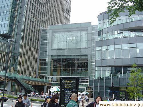 More giant buildings