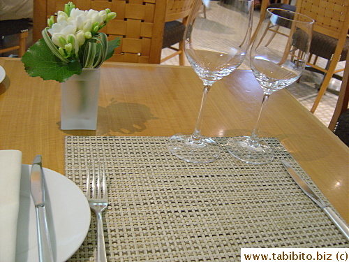 Place setting