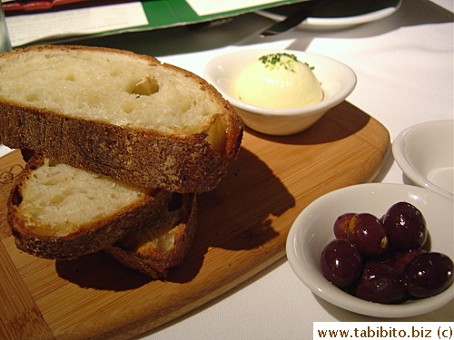Bread, whipped butter, olives (very salty)