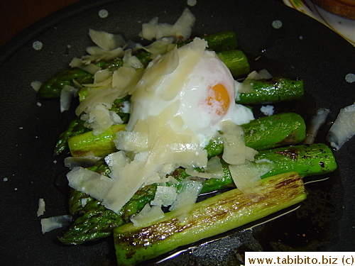 This batch of asparagus were so long that I had to cut them into half to fit in the pan