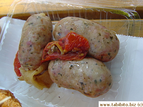 Stubby sausages with onions and roasted peppers