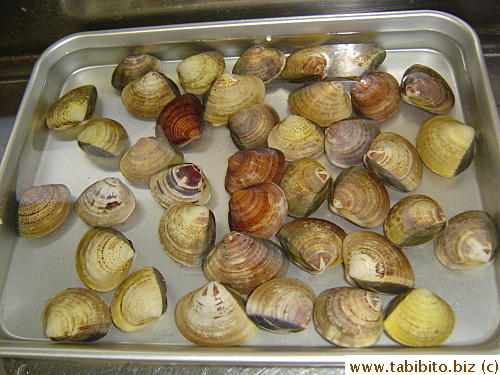 Also got live clams