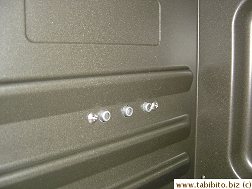 Steam holes inside the oven