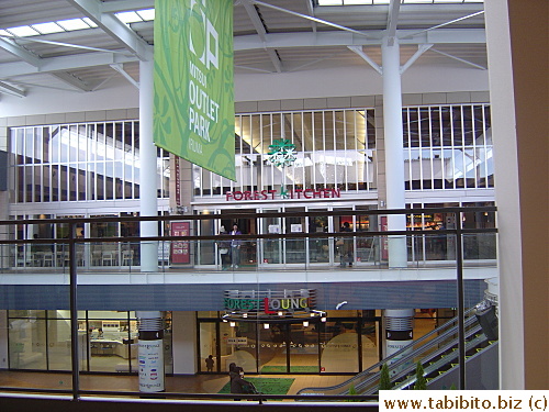 Forest Kitchen inside the outlet could be a food court, we didn't check that out