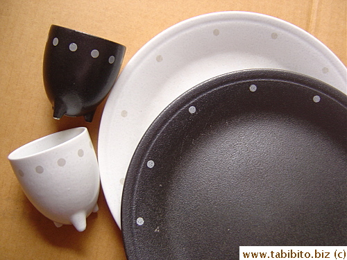Set of good quality plates and cups