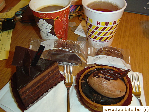 Breakfast: coffee from a convenience store, tea from the hotel room, chocolate cake from Shin in Sogo and chocolate tart from Daimaru