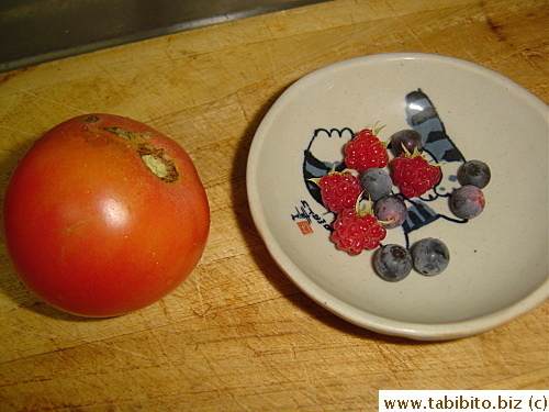 Picked a very sweet tomato and blueberries and raspberries (KL always eats the berries with his cereal in the morning)