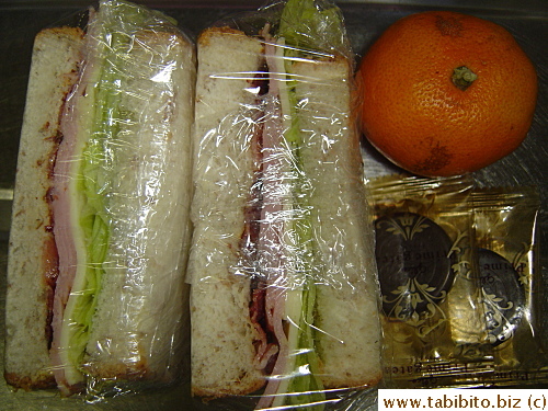 Ham/bacon/cheese sandwich, chocolate, mandarin