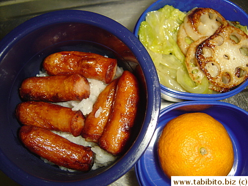Sausages, sauteed lettuce, panfried lotus root, mandarin