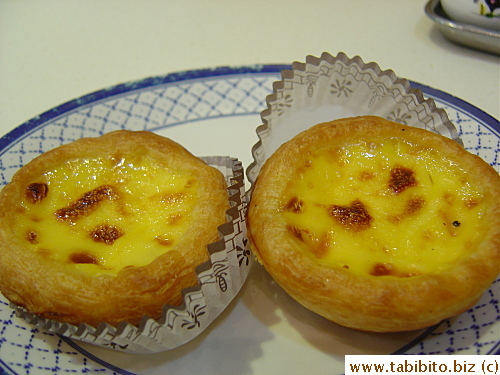 Two Portuguese egg tarts and coffee set HK$22/US$2.7