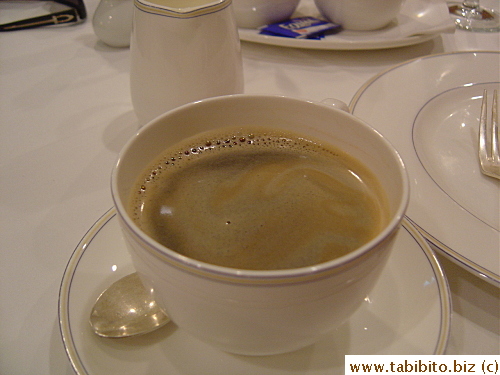 Extra hot coffee HK$40/US$5