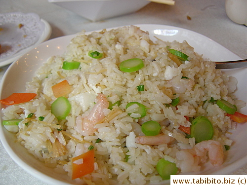 Egg white fried rice with dried scallop and prawns, nice
