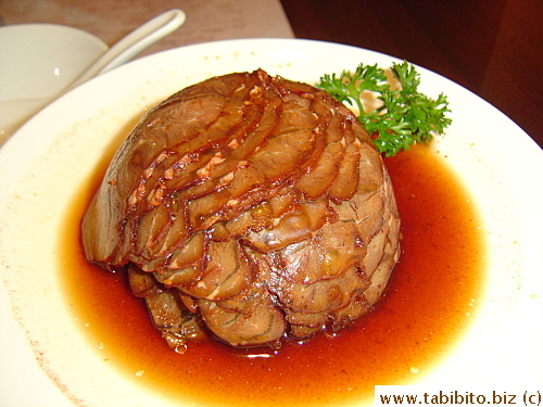 Thinly sliced beef shin HK$48, also nice